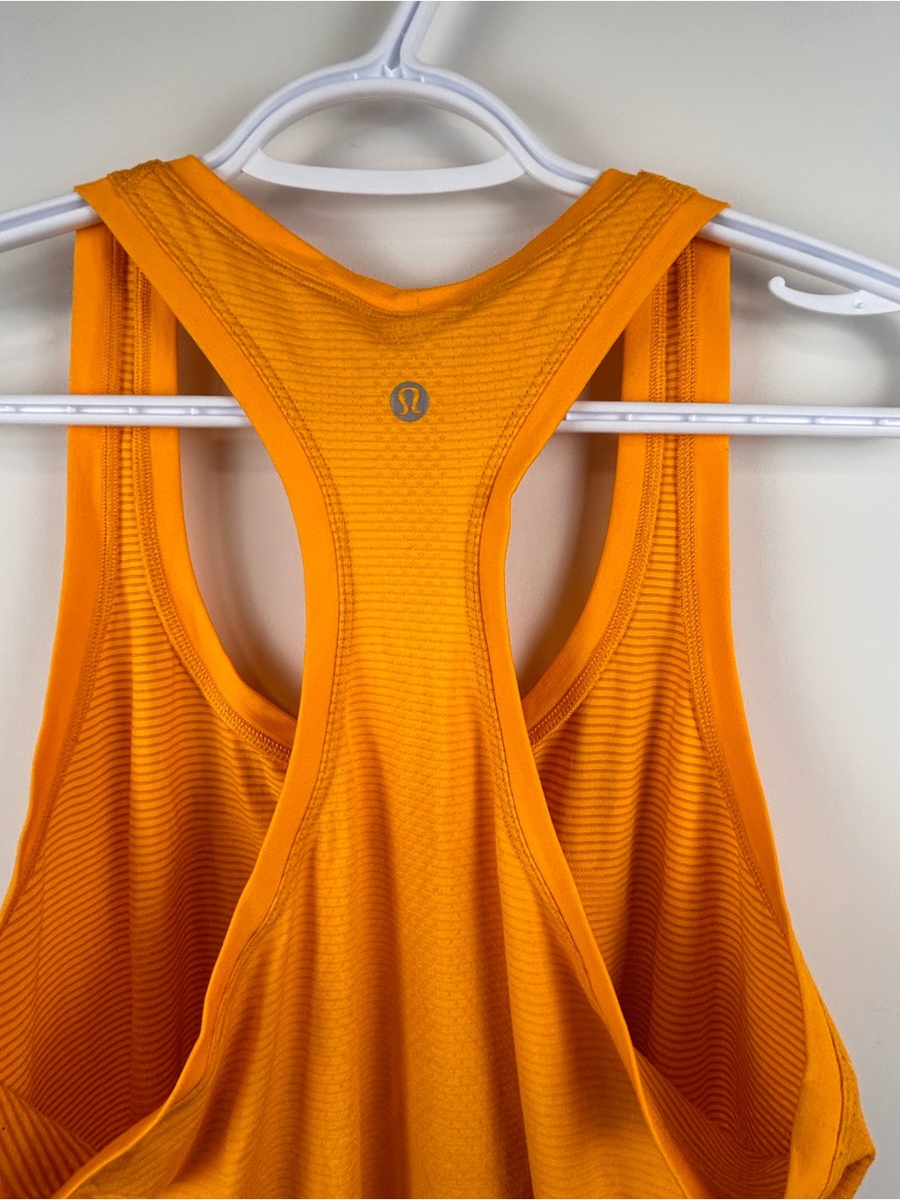 Lululemon Swiftly Tech Racerback Tank Orange Size 10 Running Yoga - Picture 4 of 5